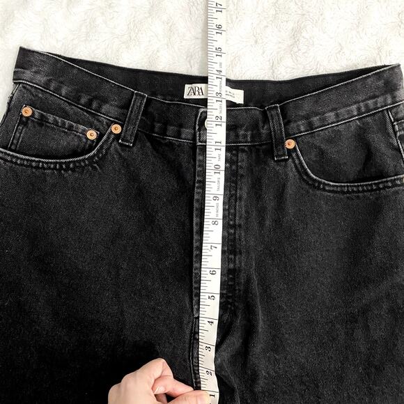 Zara Men's Black Standard Fit 10" Cut Off Classic Casual Denim Shorts 32 - Picture 7 of 8